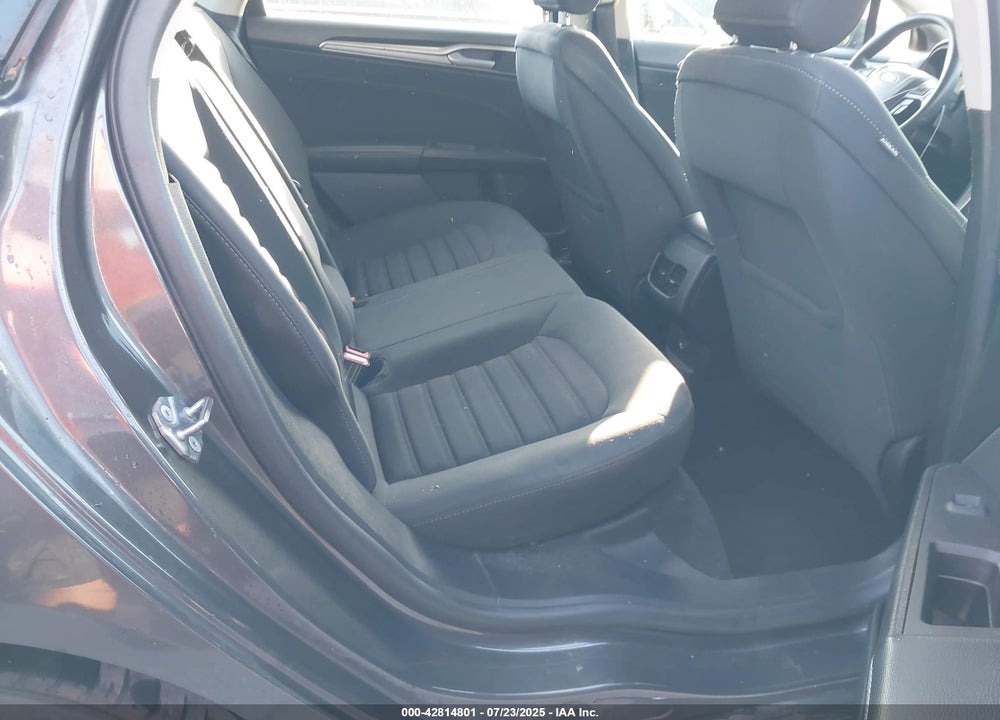 2018 FORD FUSION VIN: 3FA6P0HD4JR256663