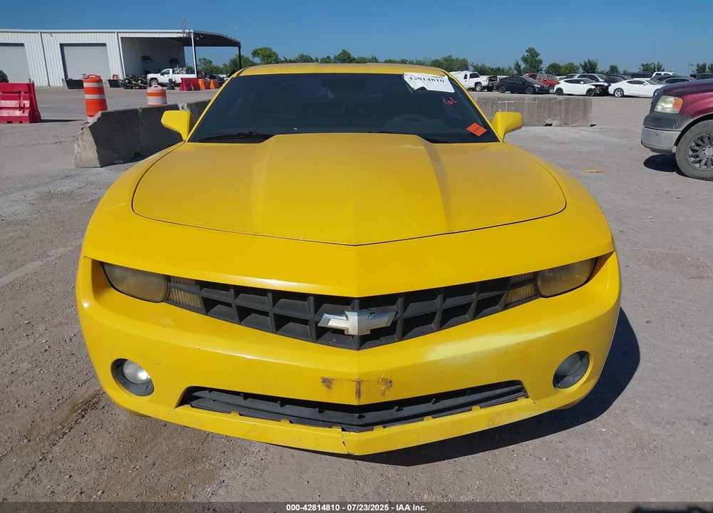 2011 CHEVROLET CAMARO VIN: 2G1FB1ED6B9120683