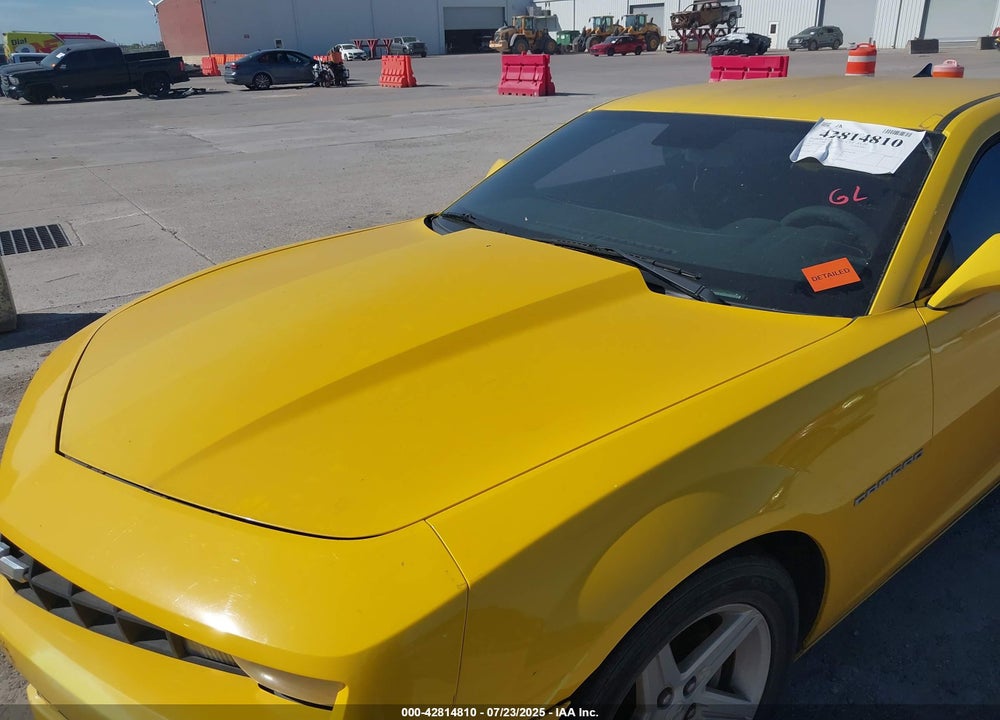 2011 CHEVROLET CAMARO VIN: 2G1FB1ED6B9120683