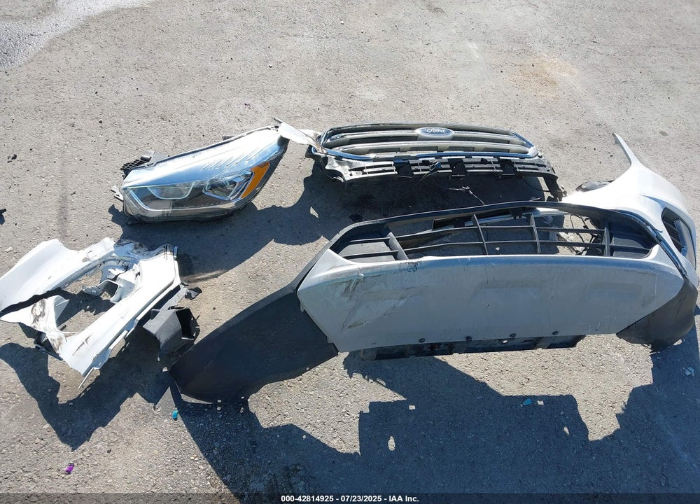 2018 FORD ESCAPE VIN: 1FMCU0HD8JUA09513