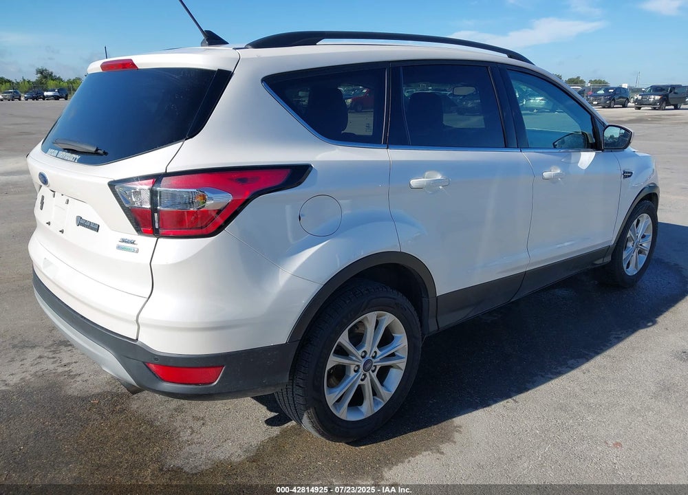 2018 FORD ESCAPE VIN: 1FMCU0HD8JUA09513