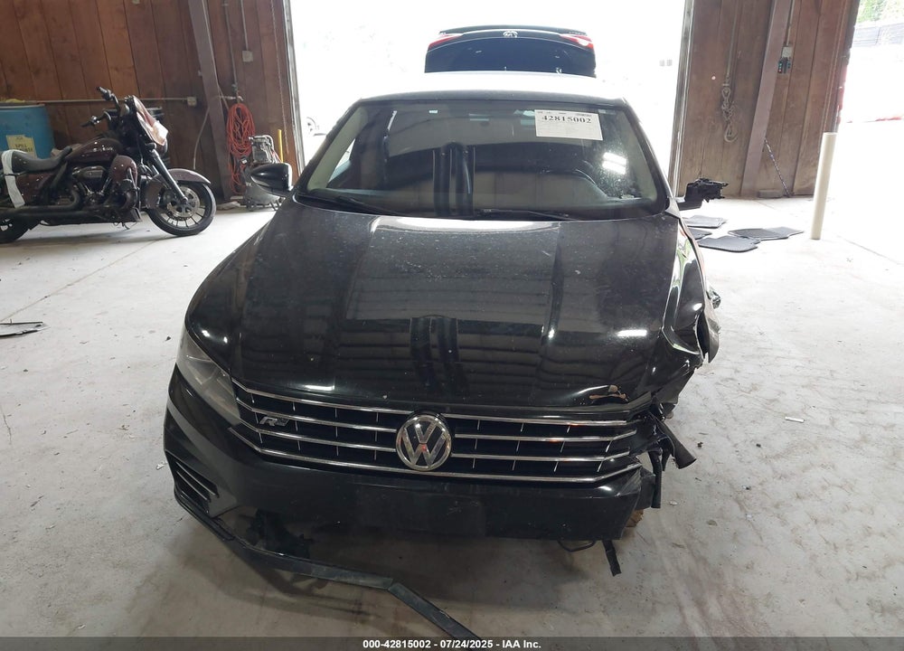 2016 VOLKSWAGEN PASSAT VIN: 1VWAT7A30GC068558