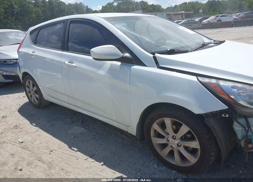 2012 HYUNDAI ACCENT VIN: KMHCU5AE7CU042716