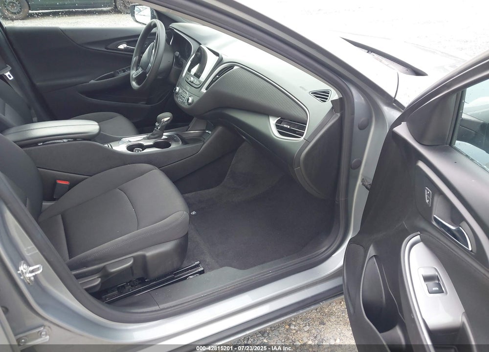 2023 CHEVROLET MALIBU VIN: 1G1ZD5ST4PF187582
