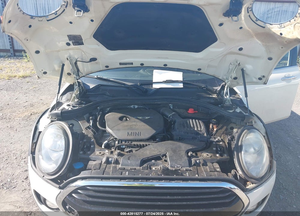 2016 MINI COOPER CLUBMAN VIN: WMWLN5C53G2E31269