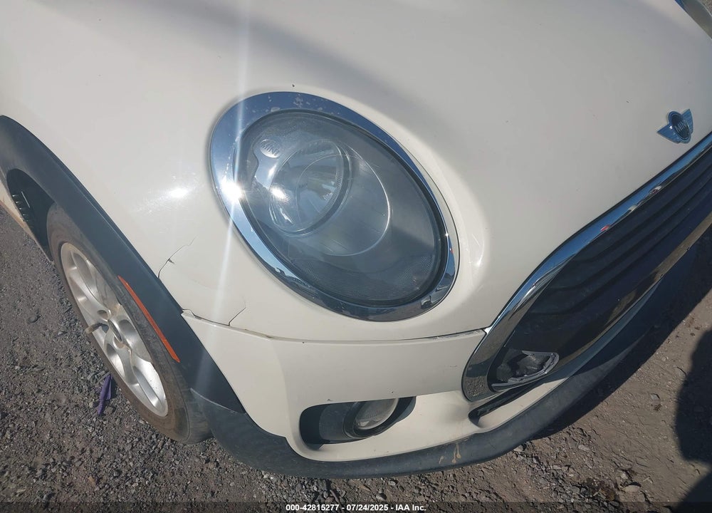2016 MINI COOPER CLUBMAN VIN: WMWLN5C53G2E31269