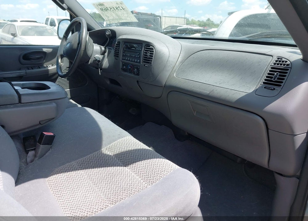 2003 FORD F-150 LARIAT/XLT VIN: 1FTRW07643KB28217