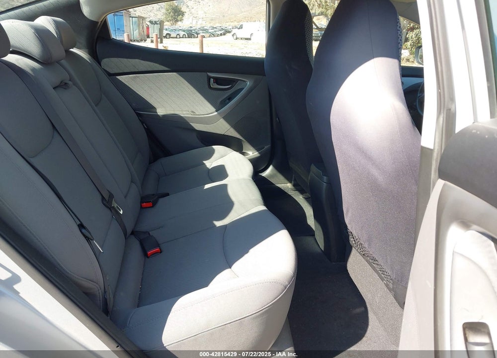 2013 HYUNDAI ELANTRA VIN: KMHDH4AE6DU606649