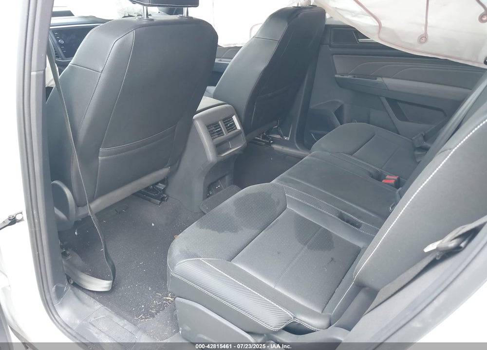 2021 VOLKSWAGEN ATLAS CROSS SPORT VIN: 1V2JE2CA6MC221823