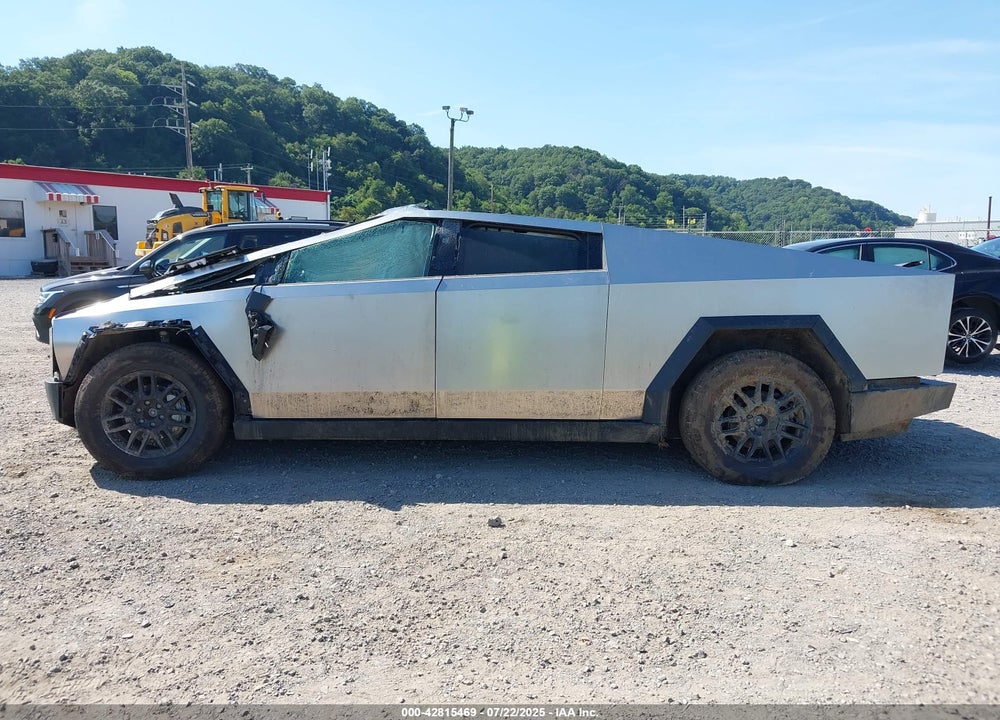 2024 TESLA CYBERTRUCK VIN: 7G2CEHED3RA052109