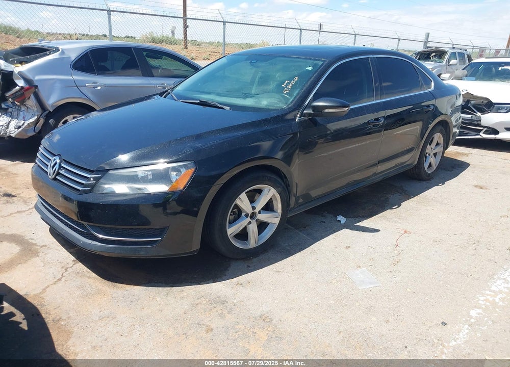 2012 VOLKSWAGEN PASSAT VIN: 1VWBP7A37CC093928