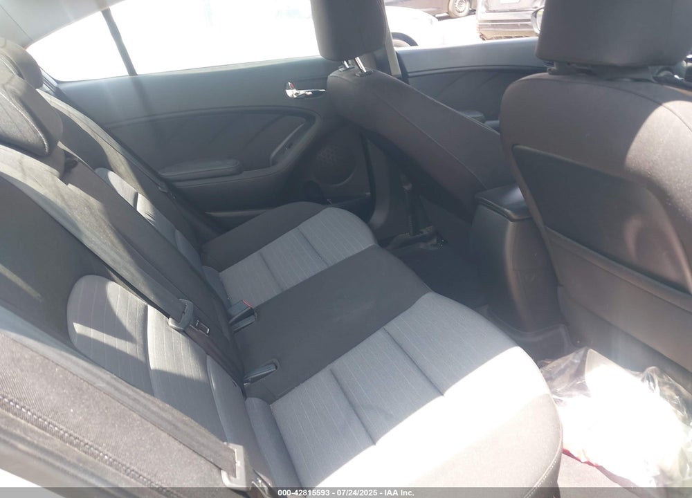 2016 KIA FORTE VIN: KNAFX4A86G5612019