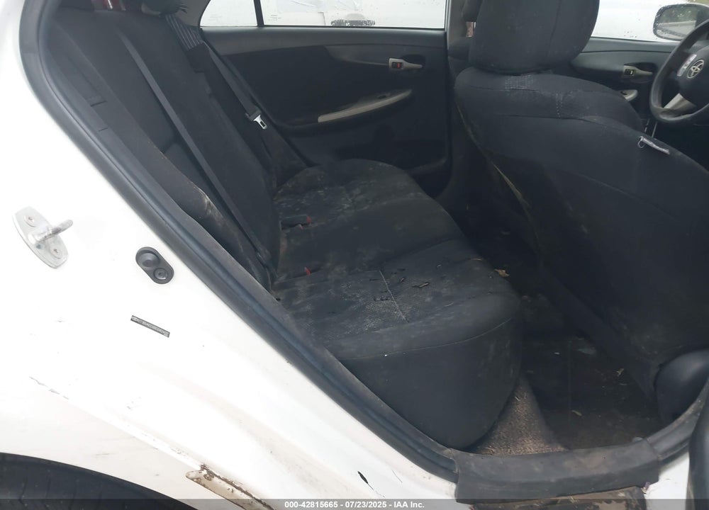 2011 TOYOTA COROLLA VIN: 2T1BU4EE6BC682402