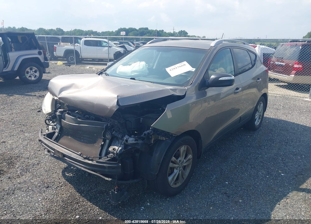 2013 HYUNDAI TUCSON GLS VIN: KM8JUCAC8DU610127
