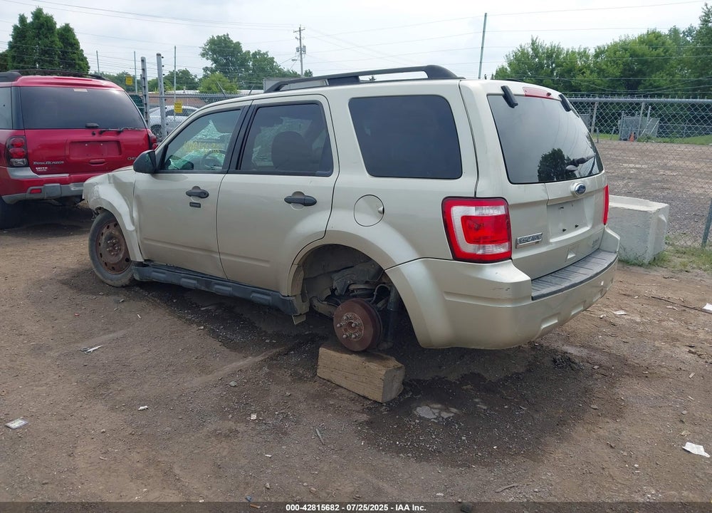 2011 FORD ESCAPE VIN: 1FMCU0D74BKB86055