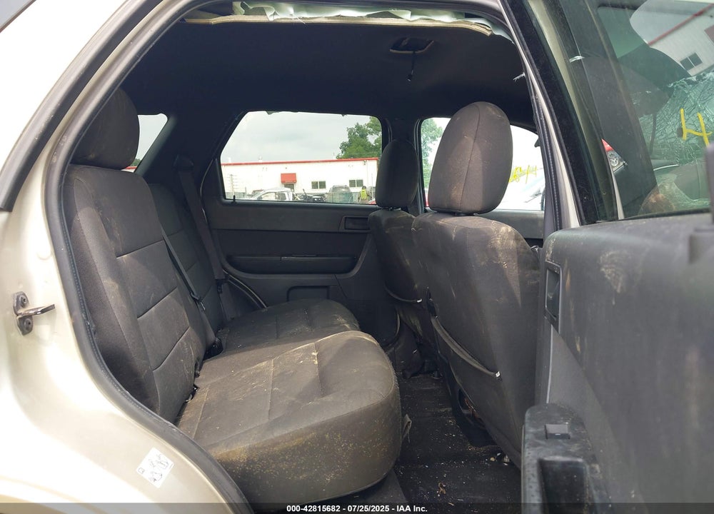 2011 FORD ESCAPE VIN: 1FMCU0D74BKB86055
