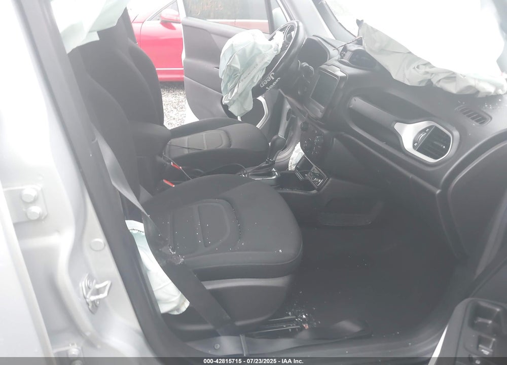 2019 JEEP RENEGADE LATITUDE FWD VIN: ZACNJABB1KPJ84611