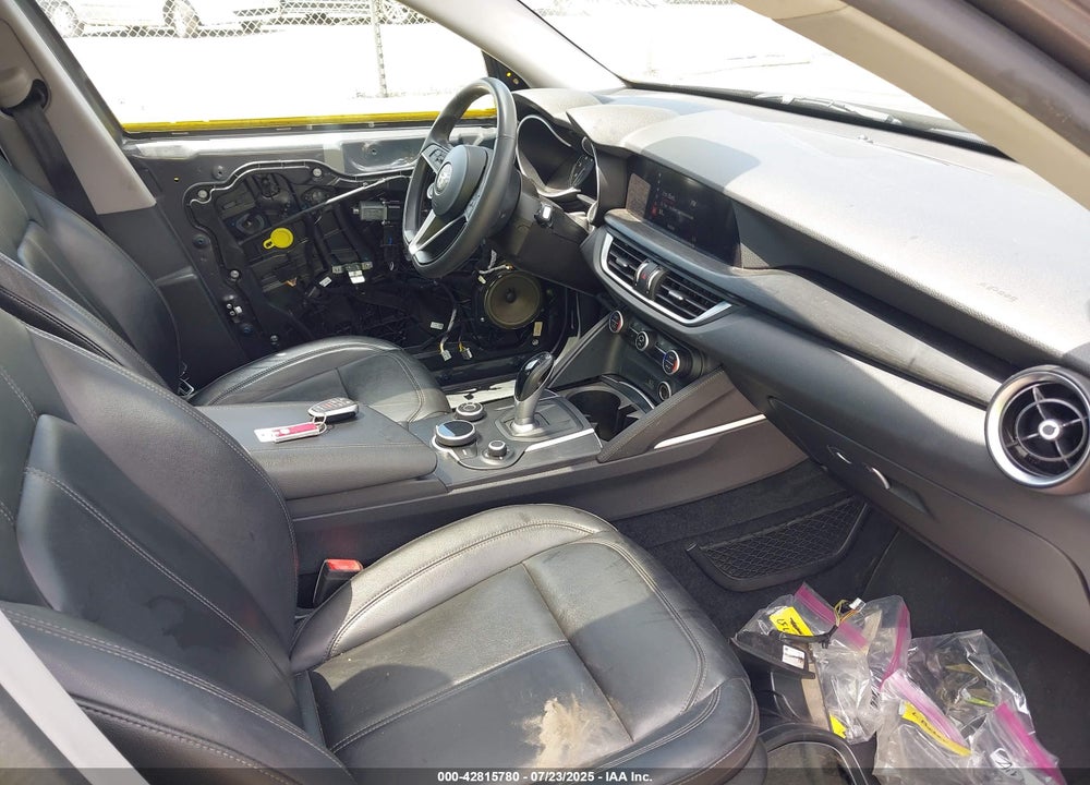 2019 ALFA ROMEO STELVIO VIN: ZASPAKAN7K7C30735