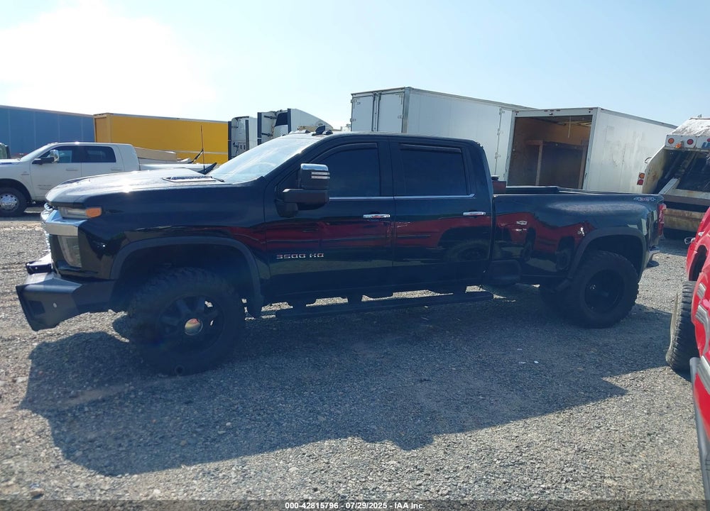 2020 CHEVROLET SILVERADO 3500HD 4WD  LONG BED LTZ VIN: 1GC4YUEY9LF213739