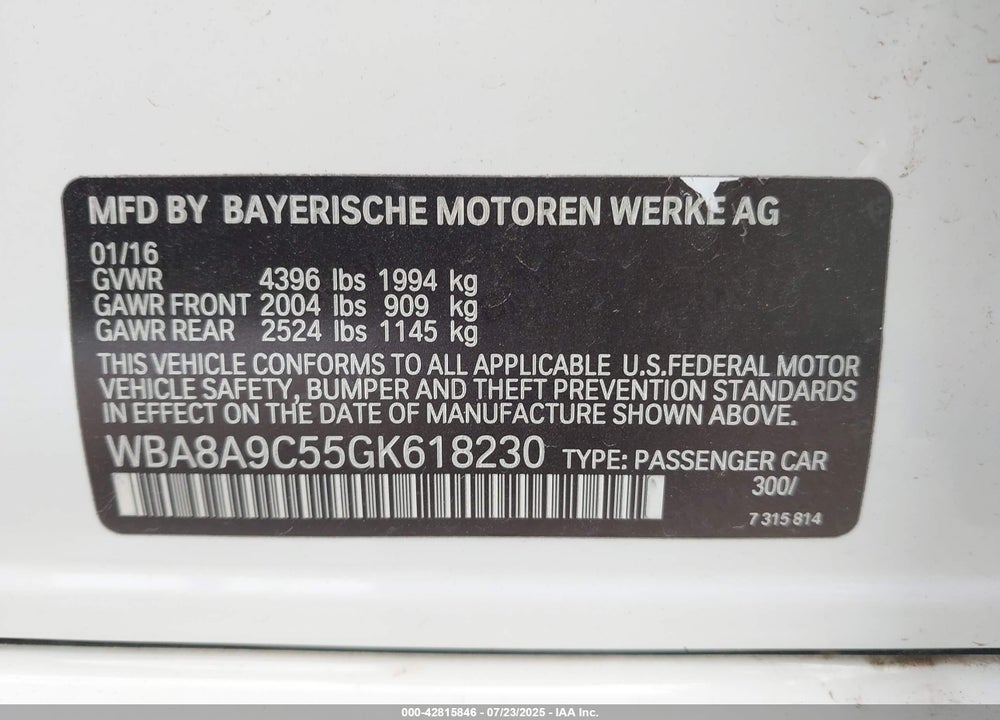2016 BMW 3 SERIES VIN: WBA8A9C55GK618230