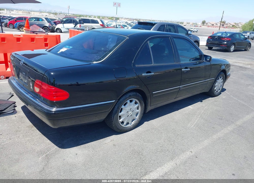 1999 MERCEDES-BENZ E 320 VIN: WDBJF65H2XA797441