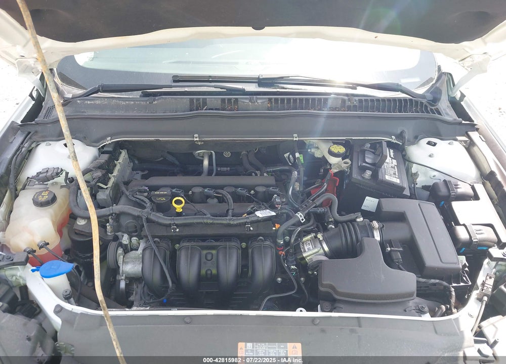 2015 FORD FUSION VIN: 1FA6P0H72F5129219