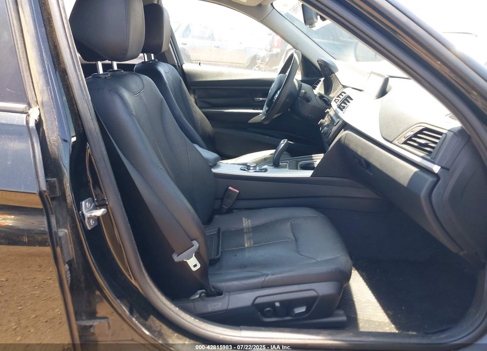 2013 BMW 3 SERIES VIN: WBA3C1G55DNR46905