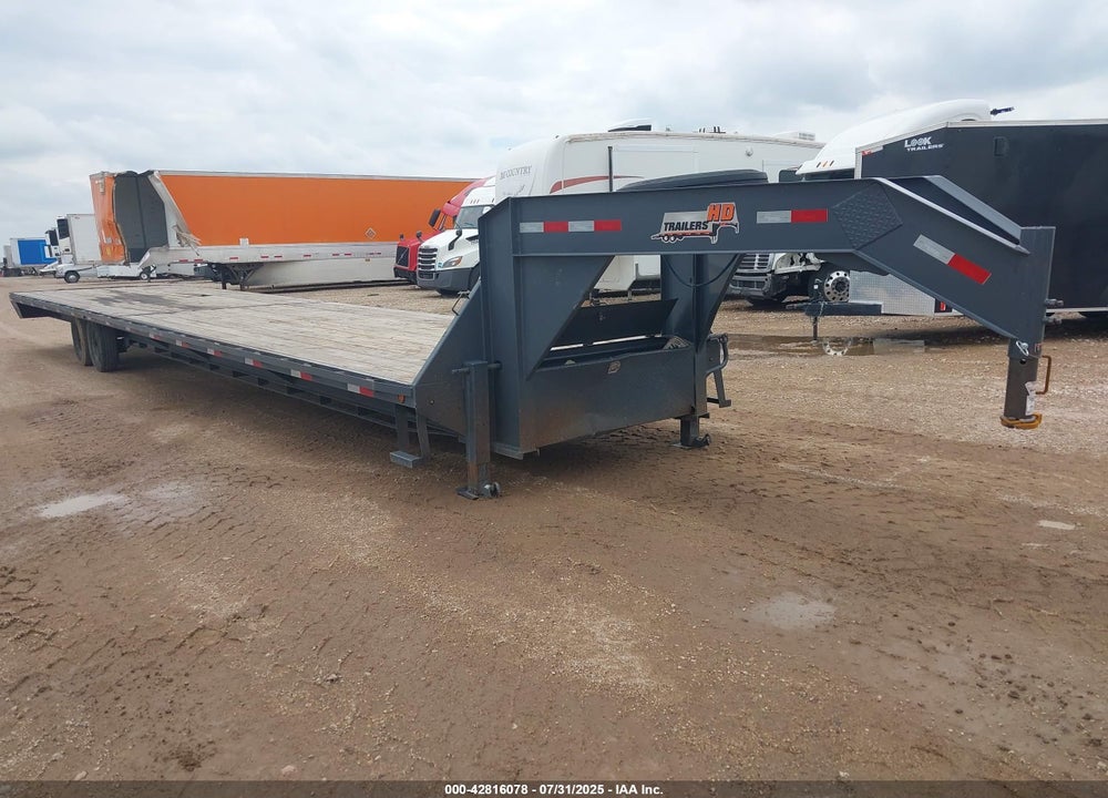 2024 HD TRAILER COMPANY 40' GOOSENECK TRAILER VIN: 7LKH3AP27RP001261