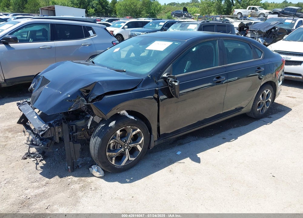 2020 KIA FORTE VIN: 3KPF24AD7LE241417