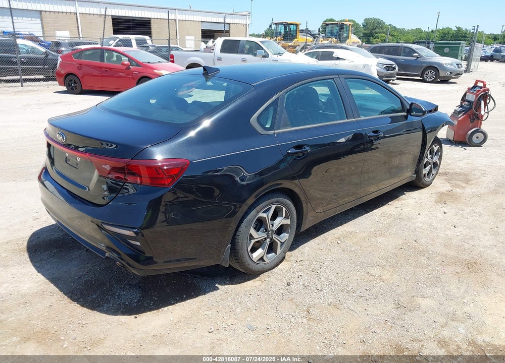 2020 KIA FORTE VIN: 3KPF24AD7LE241417