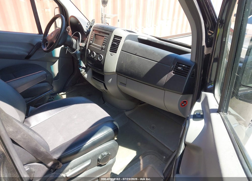 2014 MERCEDES-BENZ SPRINTER 2500 VIN: WDZPE7DC6E5925034