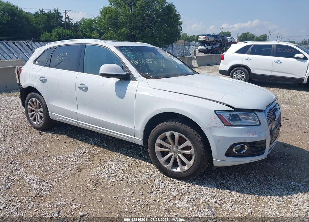 2015 AUDI Q5 2.0T PREMIUM VIN: WA1LFAFP7FA064152