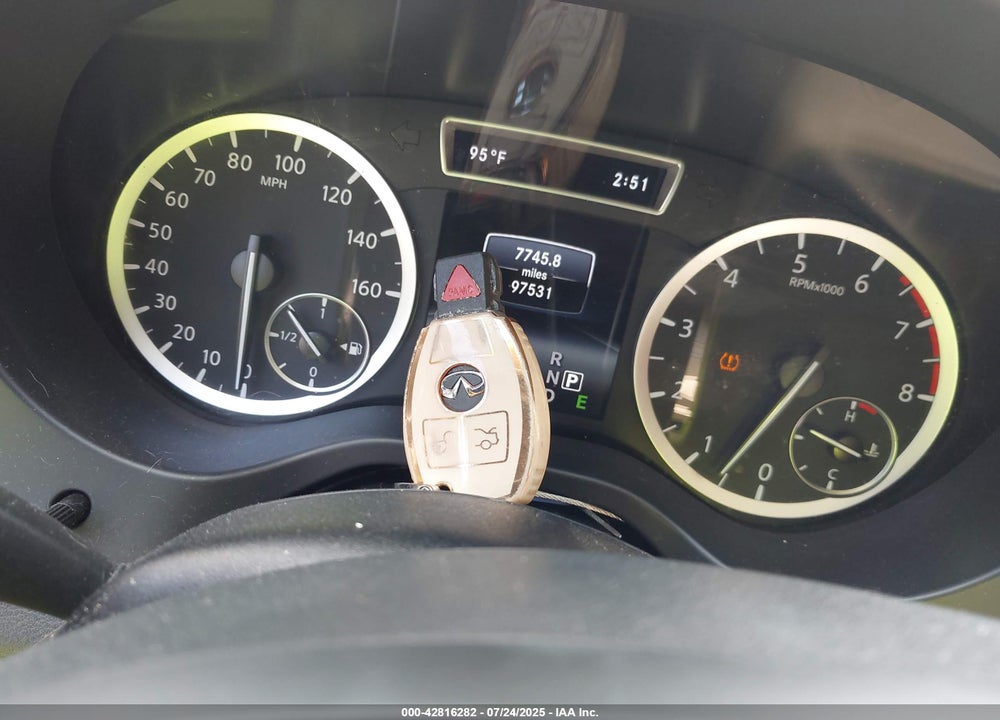2018 INFINITI QX30 VIN: SJKCH5CR3JA045357