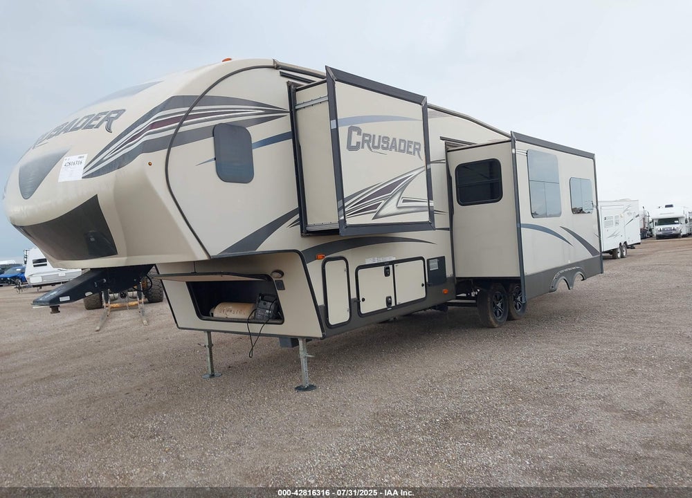 2016 PRIME TIME CRUSADER 35' 5TH WHEEL VIN: 5ZT3CSVB9GG119403
