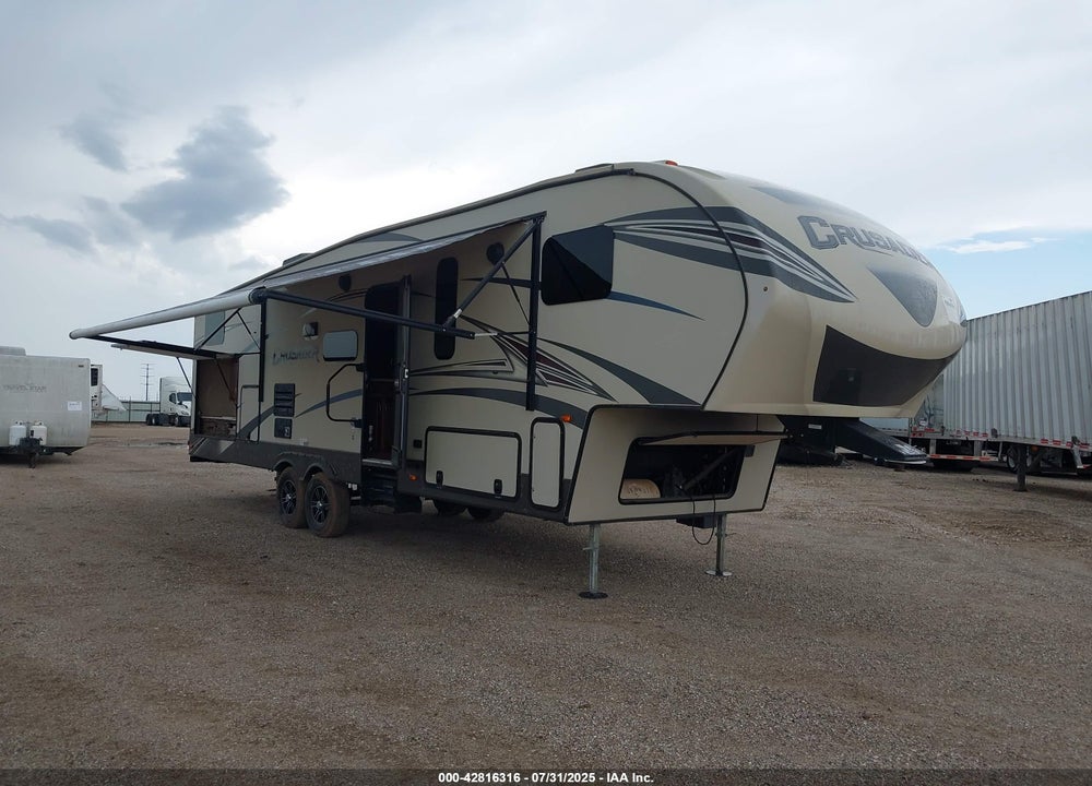 2016 PRIME TIME CRUSADER 35' 5TH WHEEL VIN: 5ZT3CSVB9GG119403