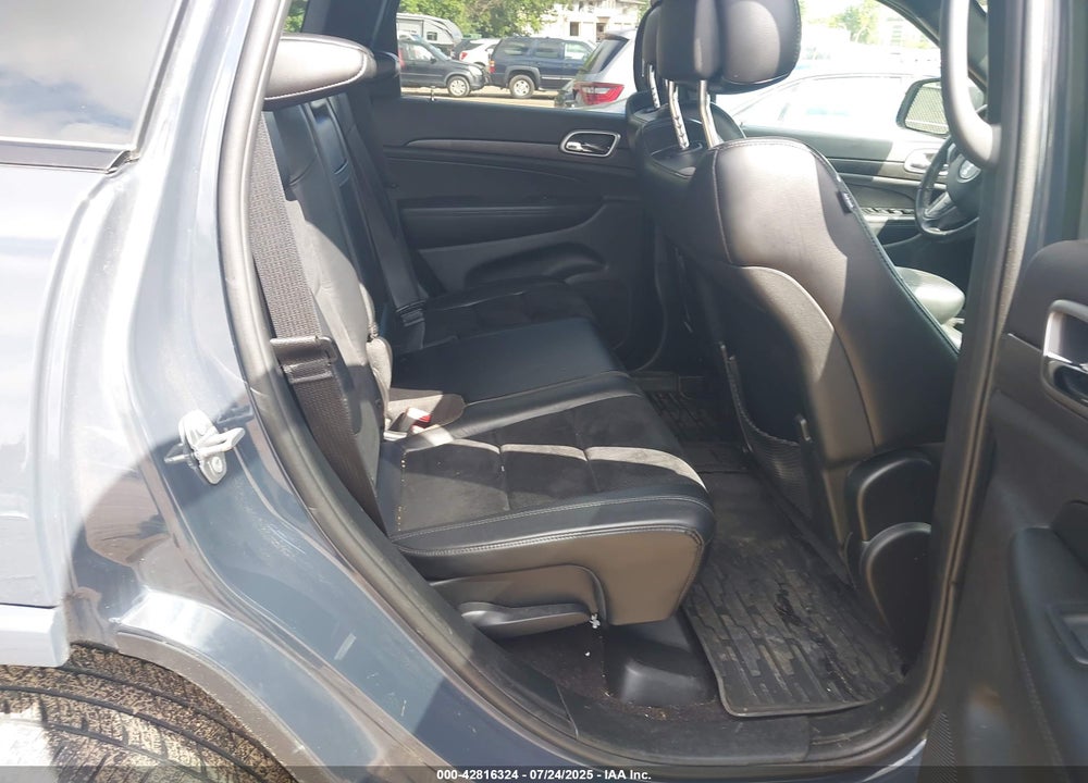 2018 JEEP GRAND CHEROKEE VIN: 1C4RJFAG6JC390055