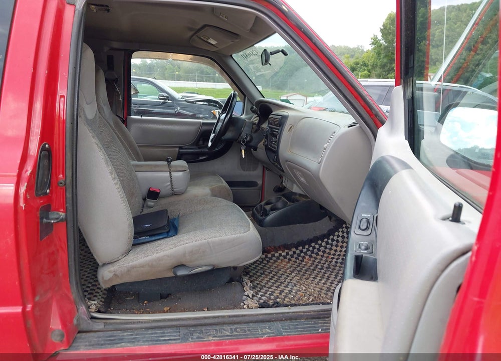 2000 FORD RANGER XLT VIN: 1FTZR15X3YTA37840