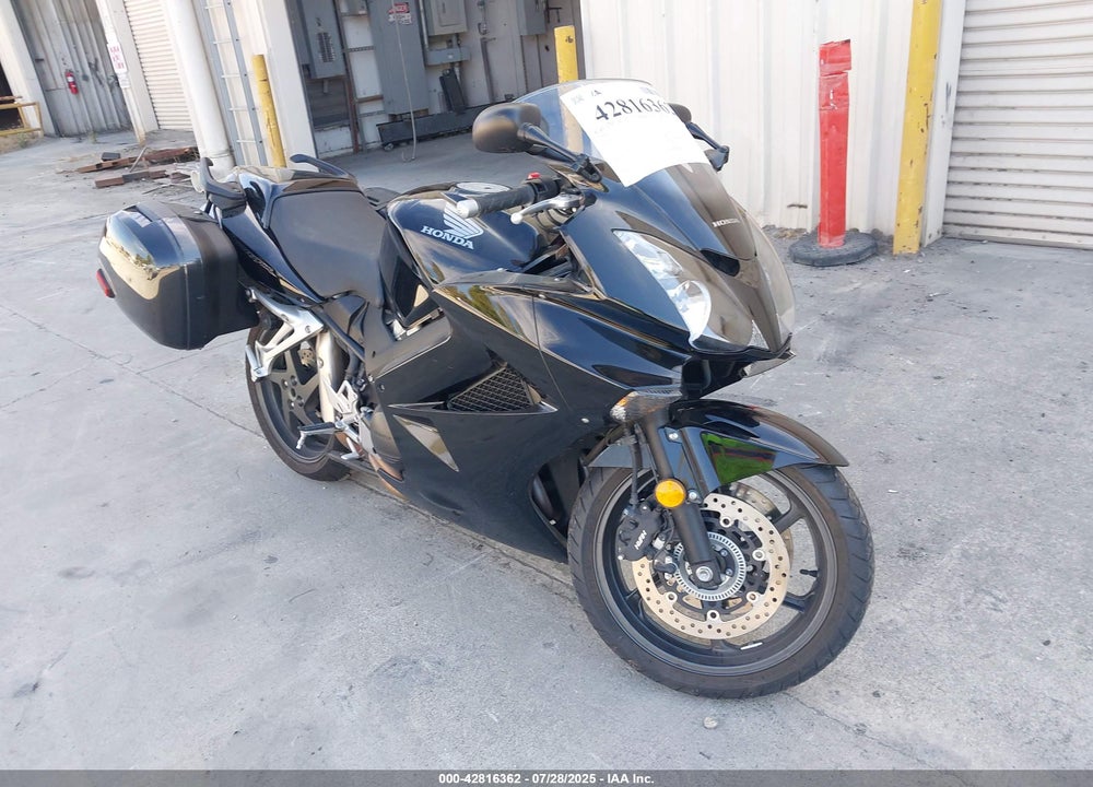 2009 HONDA VFR800 VIN: JH2RC46E29K100022