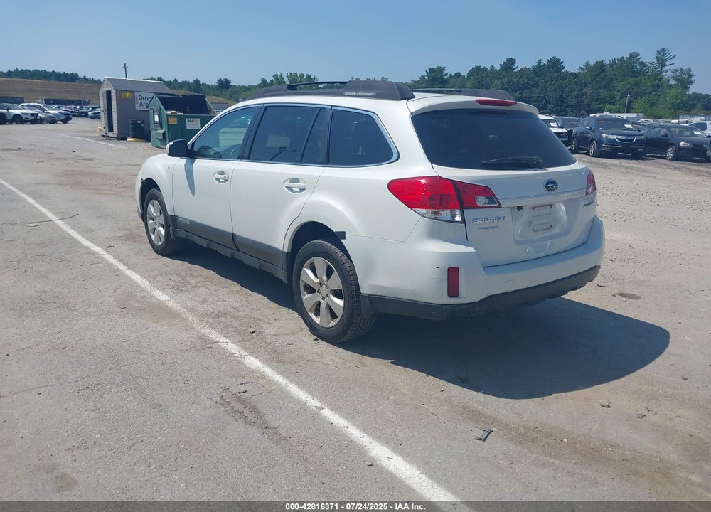 2011 SUBARU OUTBACK VIN: 4S4BRBGC2B3431527
