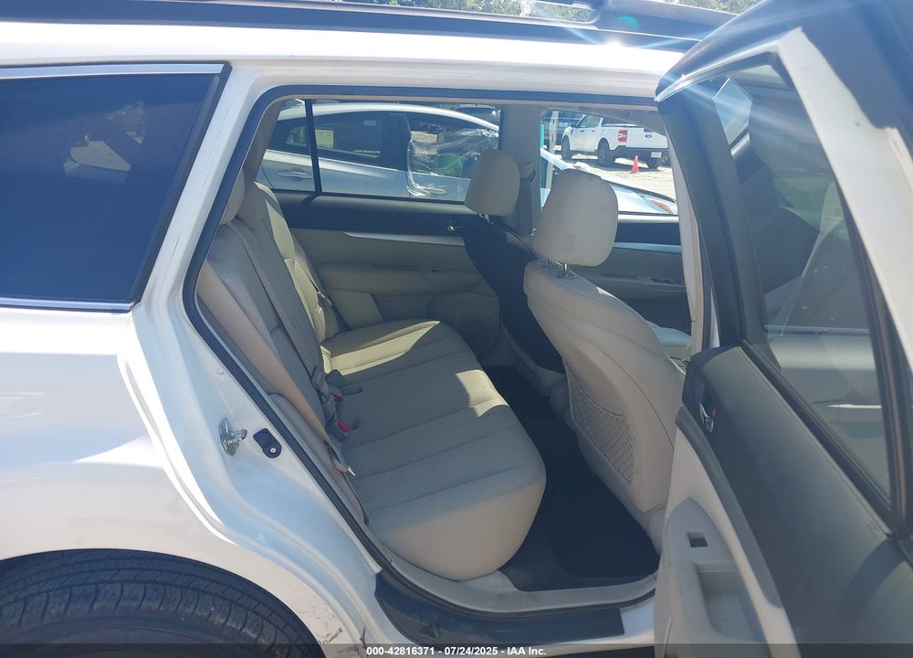 2011 SUBARU OUTBACK VIN: 4S4BRBGC2B3431527
