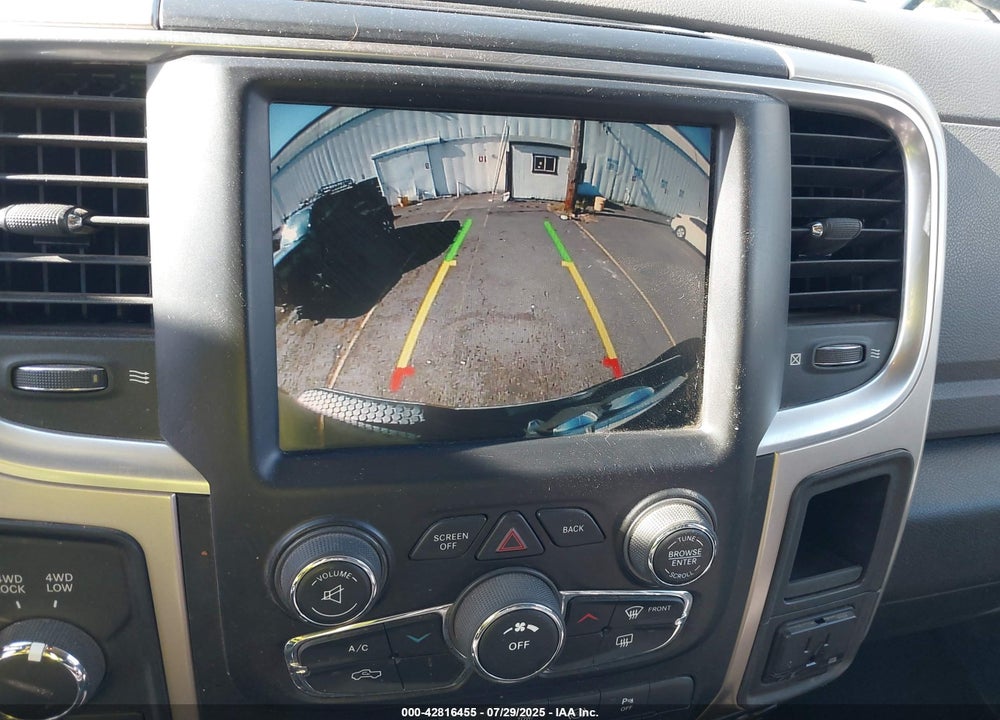 2015 RAM 2500 VIN: 3C6UR5JL8FG611211