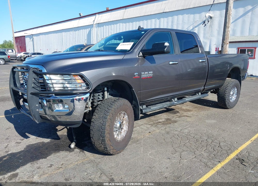 2015 RAM 2500 VIN: 3C6UR5JL8FG611211