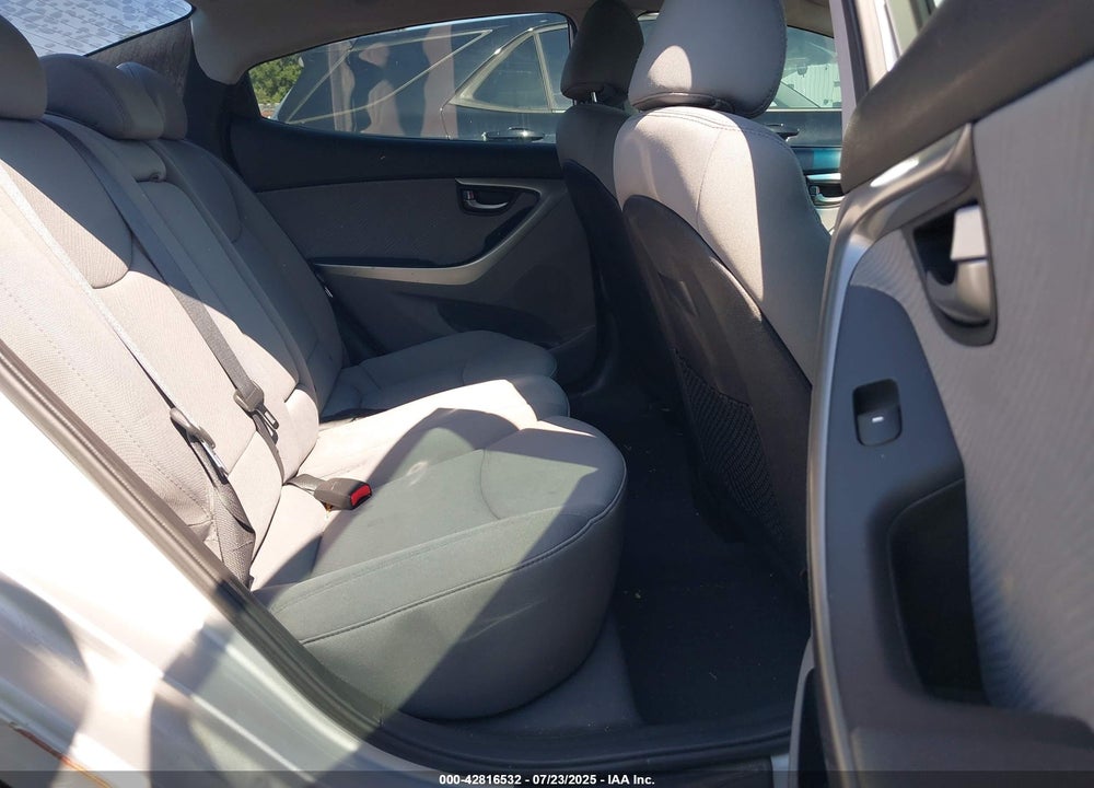 2013 HYUNDAI ELANTRA VIN: 5NPDH4AE6DH254767