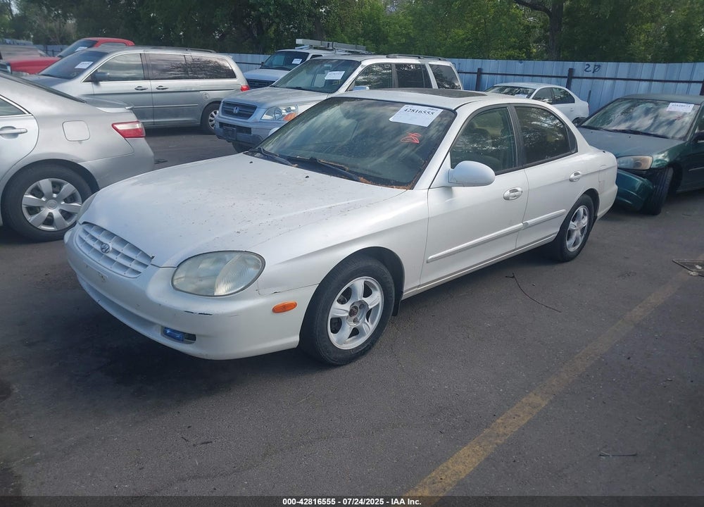 2000 HYUNDAI SONATA GLS V6 VIN: KMHWF35V4YA230673