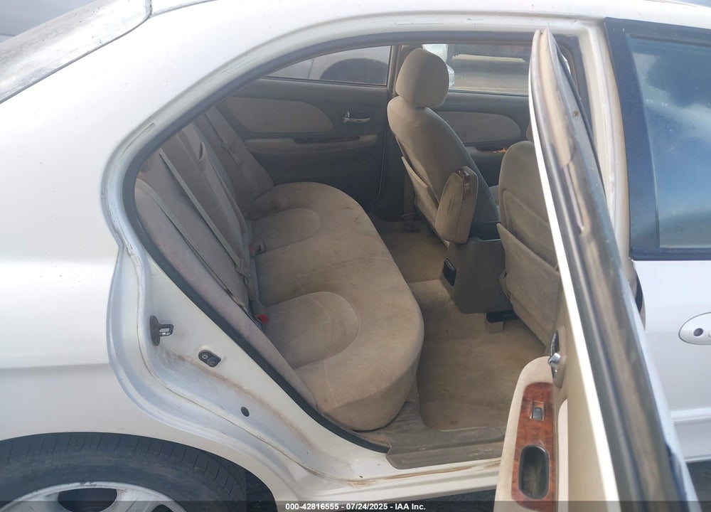 2000 HYUNDAI SONATA GLS V6 VIN: KMHWF35V4YA230673