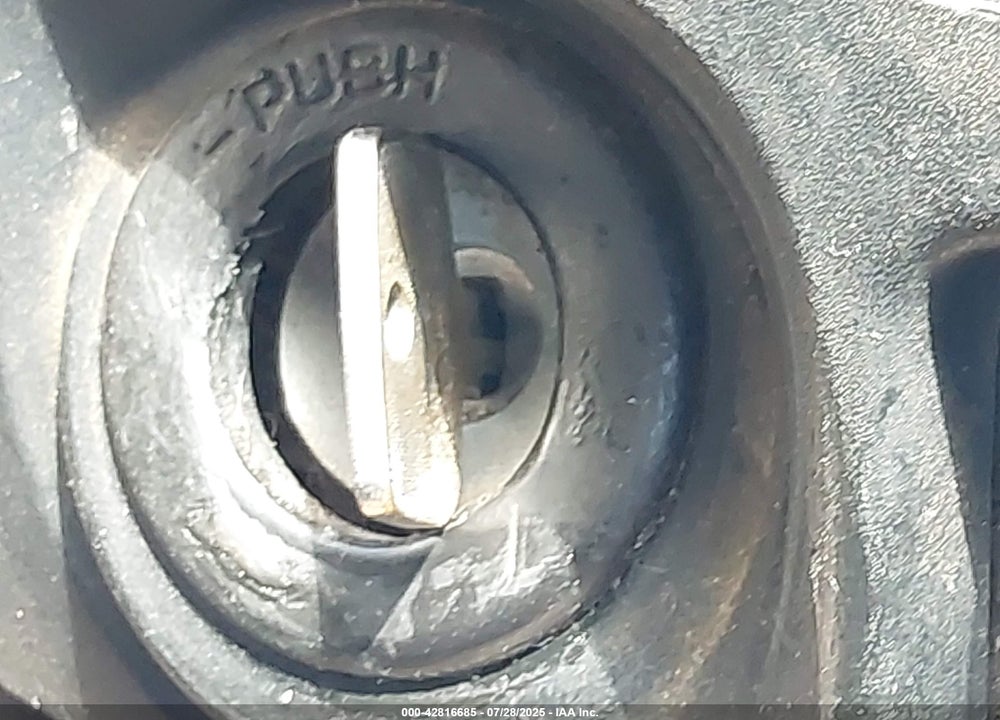 1998 TOYOTA TACOMA VIN: 4TAVL52N8WZ058764