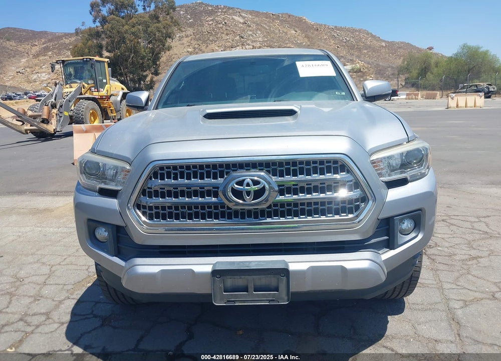 2017 TOYOTA TACOMA VIN: 3TMAZ5CN2HM029412
