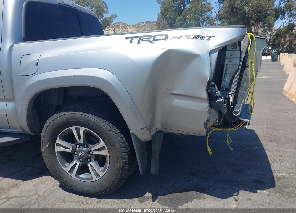 2017 TOYOTA TACOMA VIN: 3TMAZ5CN2HM029412