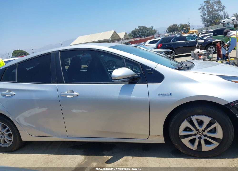 2017 TOYOTA PRIUS VIN: JTDKARFU3H3043830