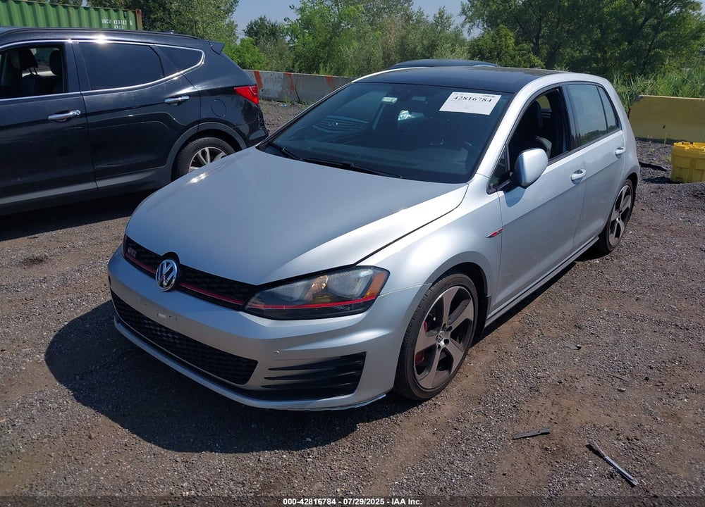 2016 VOLKSWAGEN GOLF VIN: 3VW447AU2GM019766